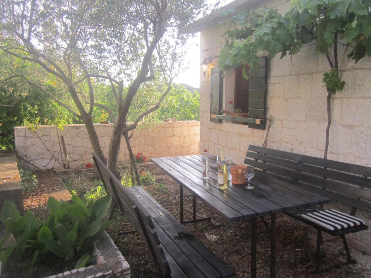 Apartments With A Parking Space Okrug Donji, Ciovo - 13732 Donji Okrug  ภายนอก รูปภาพ